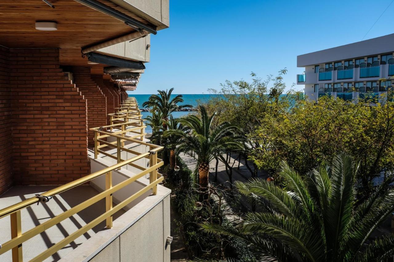 Apartamentos Marina Sol De Espana Cambrils Luaran gambar